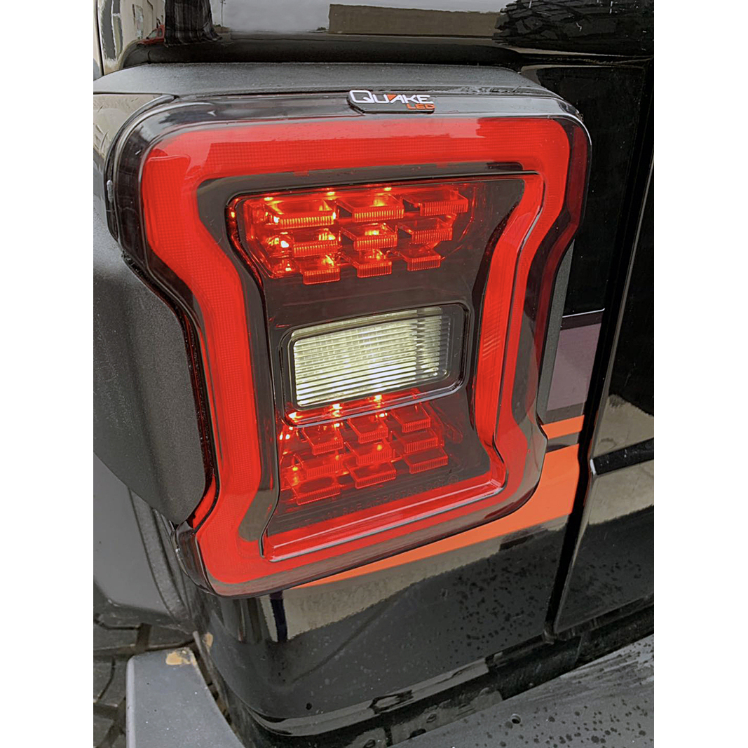 Tail Light - QTE558